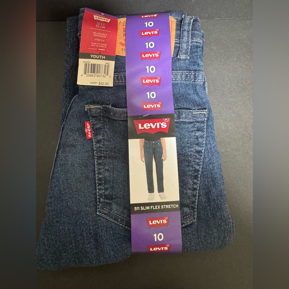 NWT Levi's Blue Jeans Classic Denim